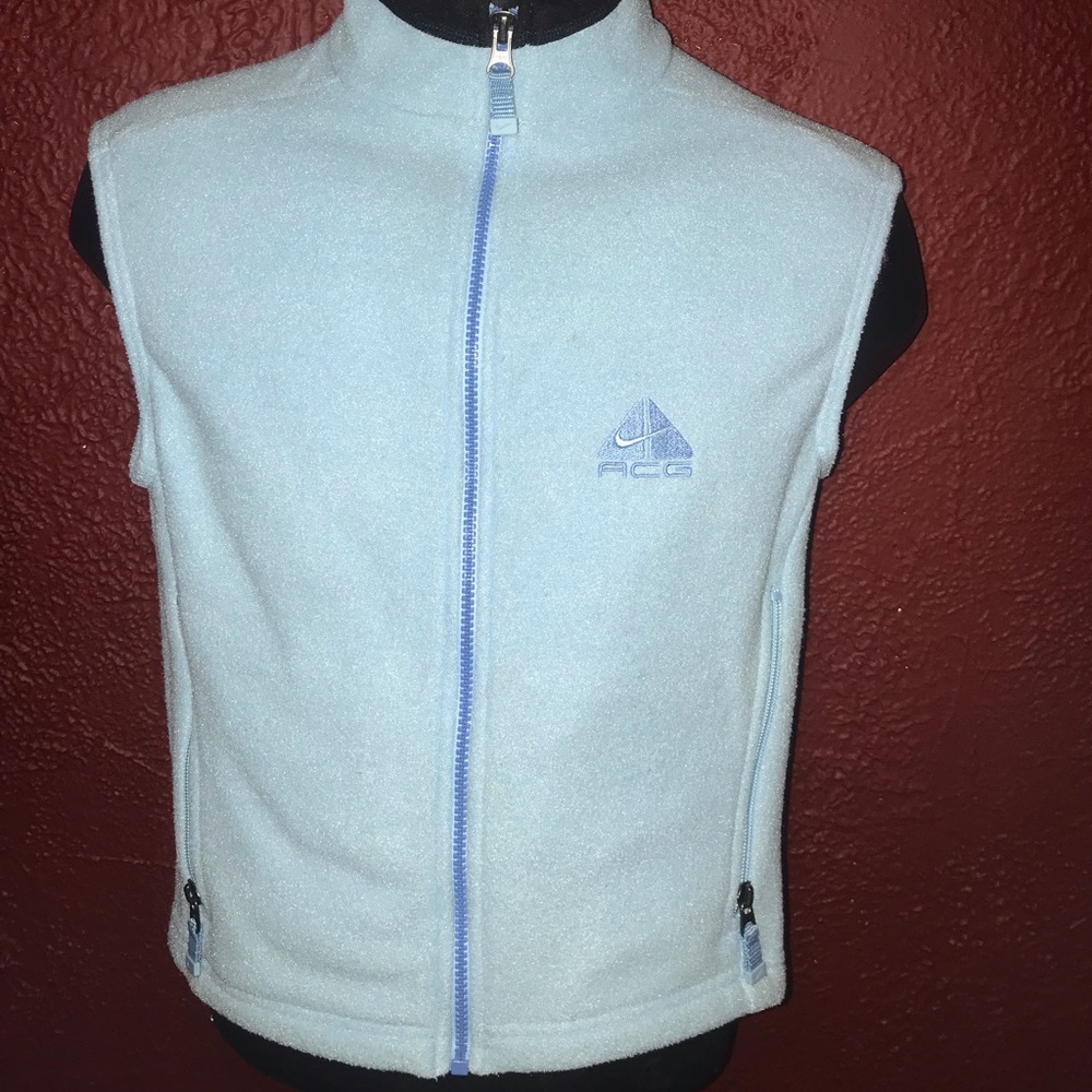 Nike ACG vest size medium 8-10